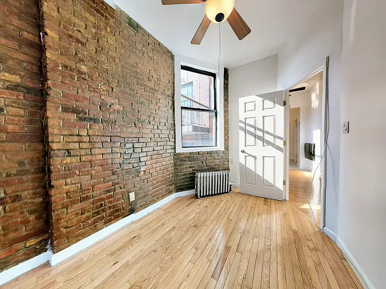 40 Rivington St #4 — Photo 5