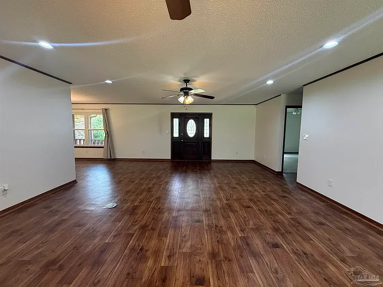 6200 Jays Way — Photo 6