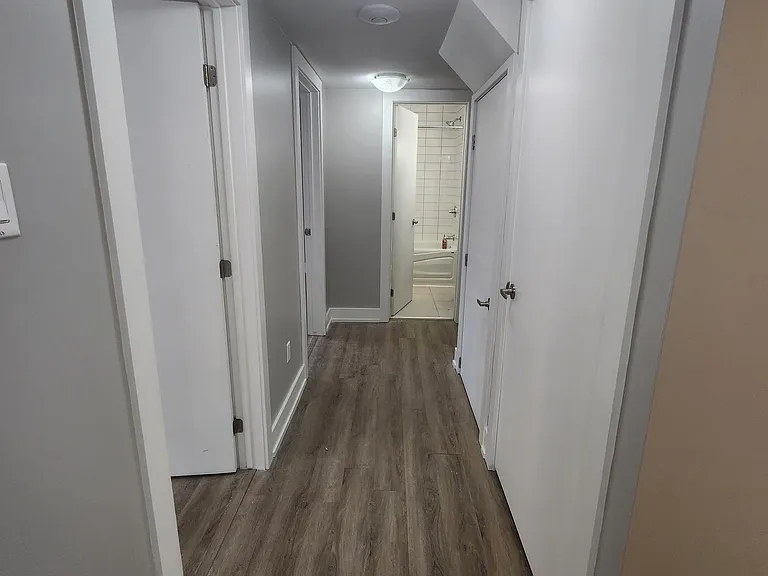 444 Cambridge St S — Photo 9