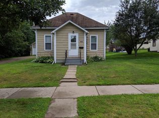 806 Miner Ave E, Ladysmith, WI 54848