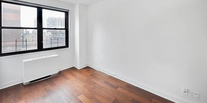 Sold by Town Residential | media 28