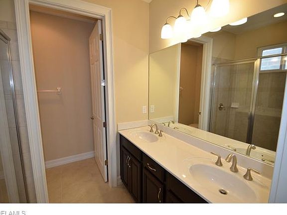 4th image of 3583 Brittons Ct