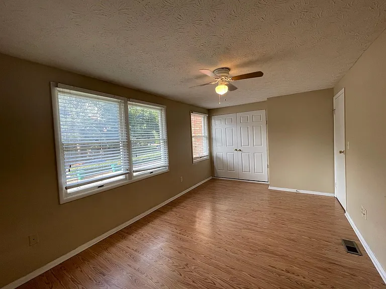 3728 Meadow Rue Ln — Photo 10