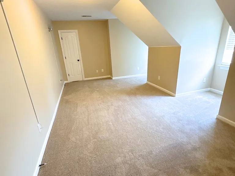 9456 Club Walk Ct — Photo 16
