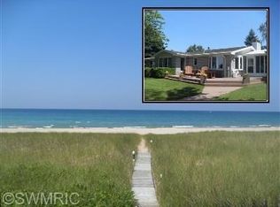 839 S Lakeshore Dr, Ludington, MI 49431