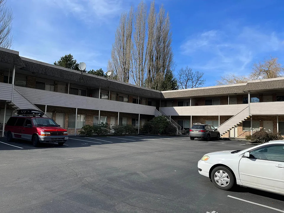 336 NW Richmond Beach Rd