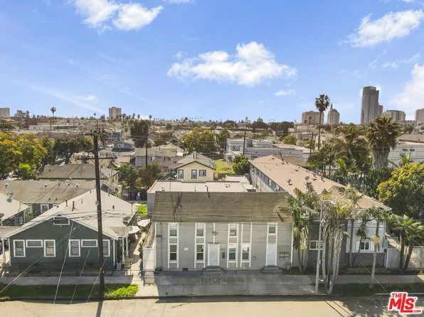 1060 E 6th St, Long Beach, CA 90802