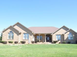 8 Fairway Dr, Elizabethtown, KY 42701