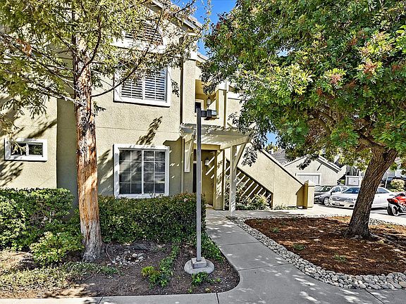 2nd image of 5935 Eastman Lake Dr
