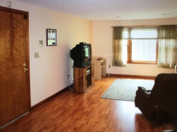 5th image of 33 Washington Grn Unit 5