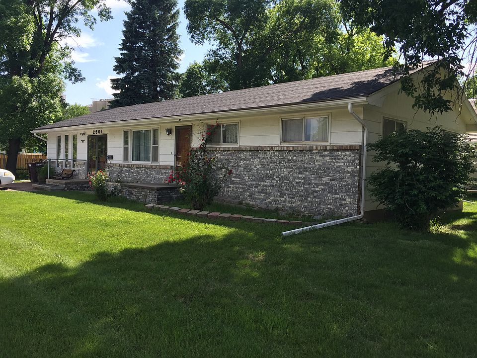 2nd image of 2501 3rd Ave