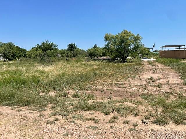 2nd image of 803 W 3rd St