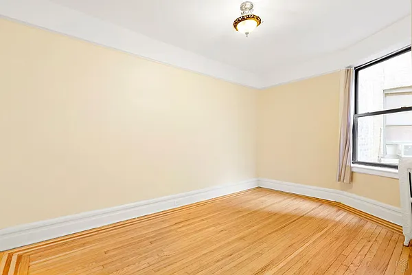 Rented by Halstead Real Estate | media 17