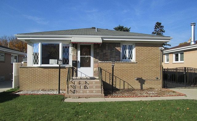 1st image of 4840 N Ozark Ave