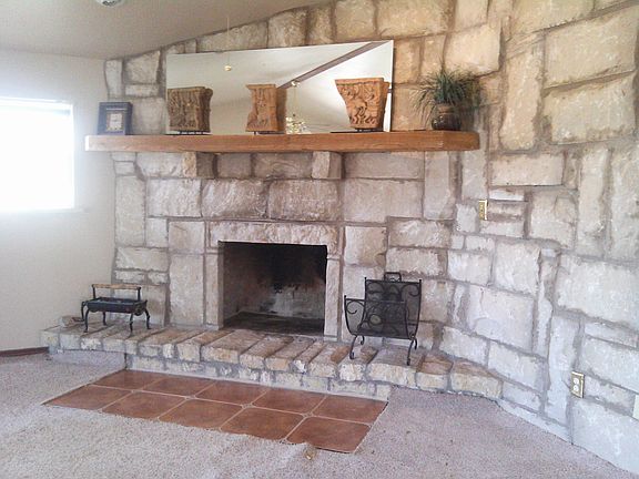2nd image of 531 County Road 102