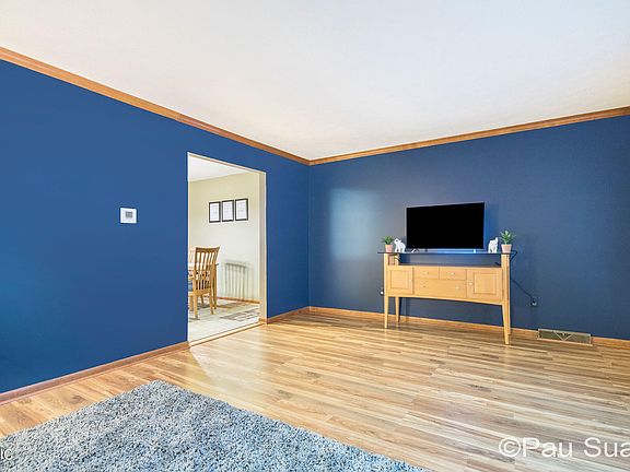 3rd image of 5534 Discovery Dr SE