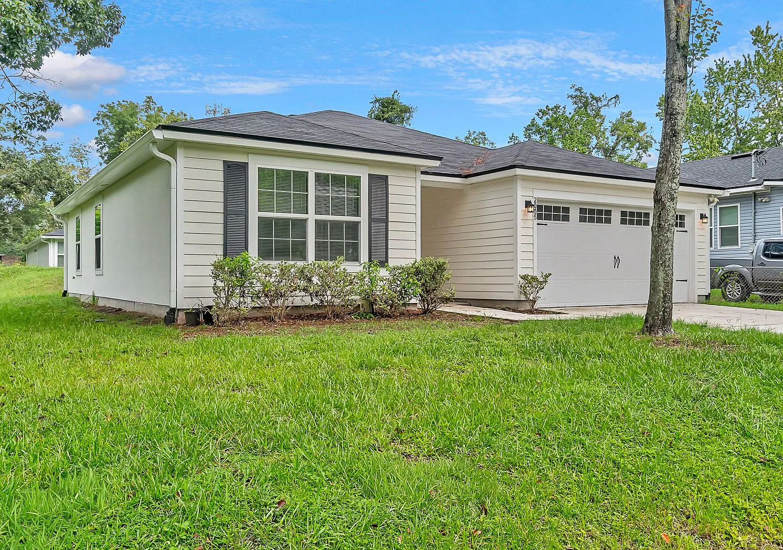 Two Weeks Free Spacious Single-Family Home | 3br/2ba | 2-Car Garage — Photo 2