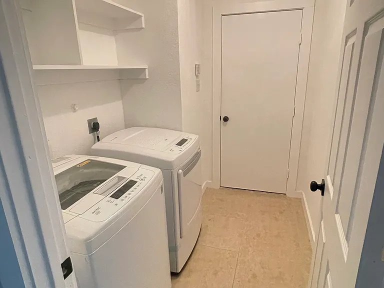 8375 Towne Bridge Dr — Photo 11
