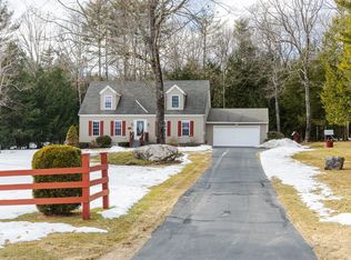 58 Woodland Heights Dr, Swanzey, NH 03446
