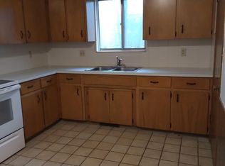 3028 N Turkeyfoot Rd, Akron, OH 44319