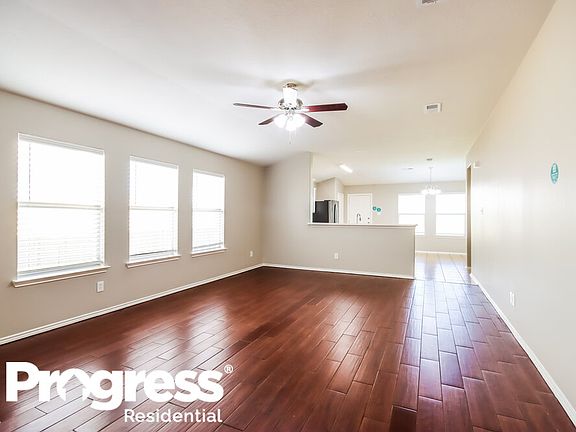 3rd image of 17810 Seco Creek Ln