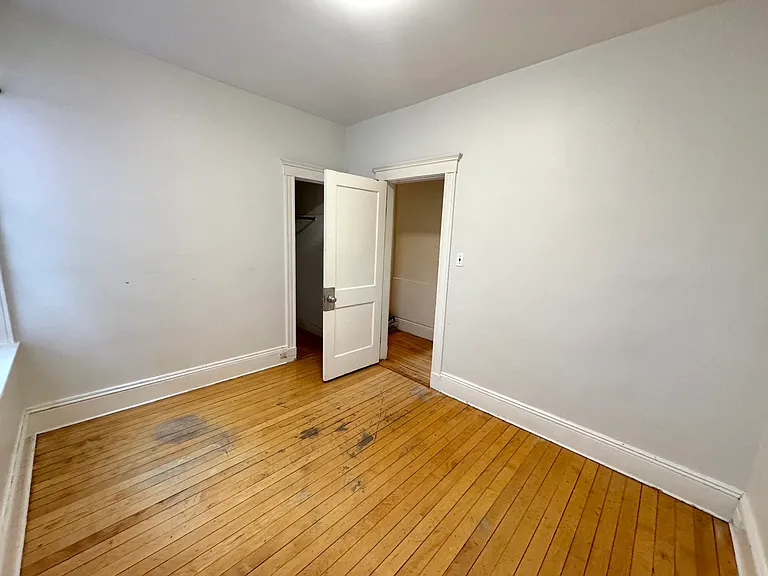 106 Strathmore Rd #3 — Photo 15