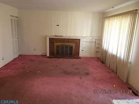 4th image of 1450 Crestwood Ave