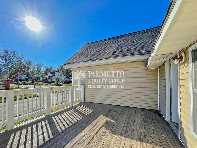 829 Dillard St — Photo 15
