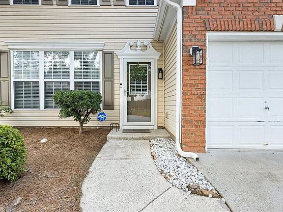 4th image of 41 Devonshire Ct