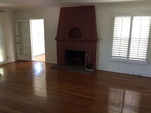 5th image of 8264 Blackburn Ave