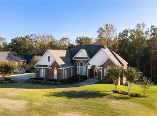 113 Topsail Dr, Anderson, SC 29625