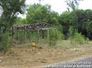 2030 2nd St, San Antonio, TX 78221