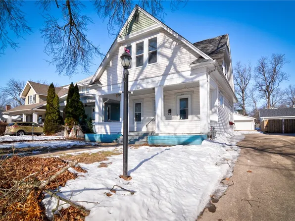 1460 W Decatur St, Decatur, IL 62522