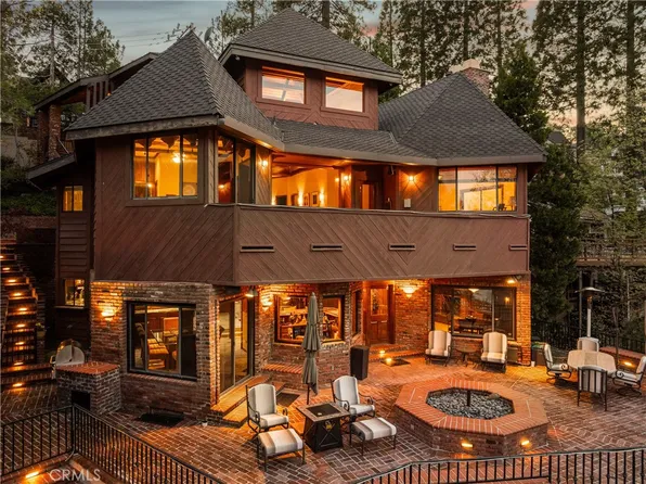 27563 W Shore Rd, Lake Arrowhead, CA 92352