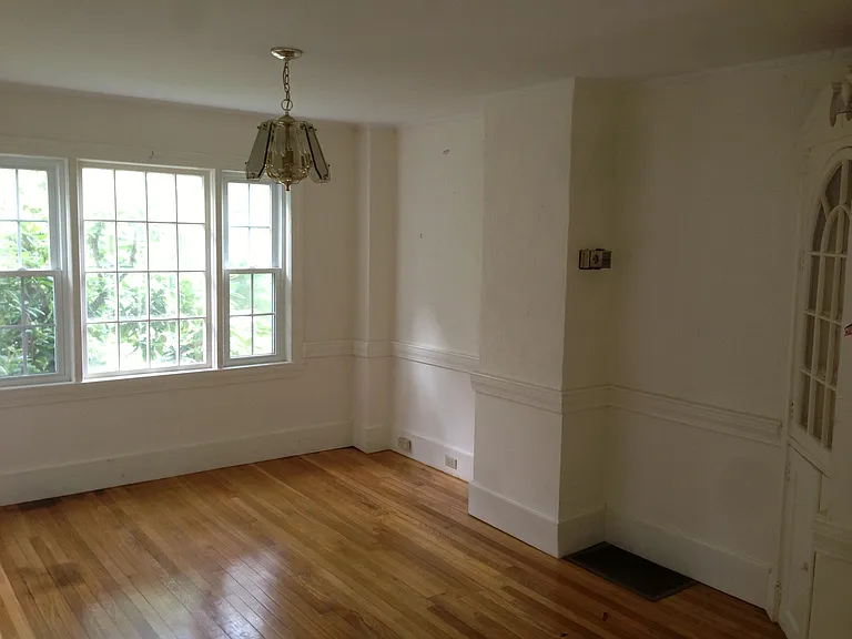 12 Bicentennial Dr — Photo 8