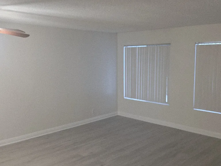 120 Alamitos Ave #9 — Photo 5