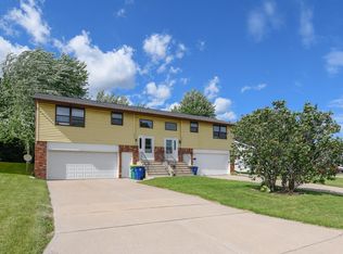 2605 Finger Rd, Green Bay, WI 54302