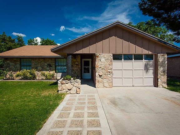 2nd image of 2517 Park Dr