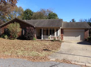 10 Chester Cv, Conway, AR 72034