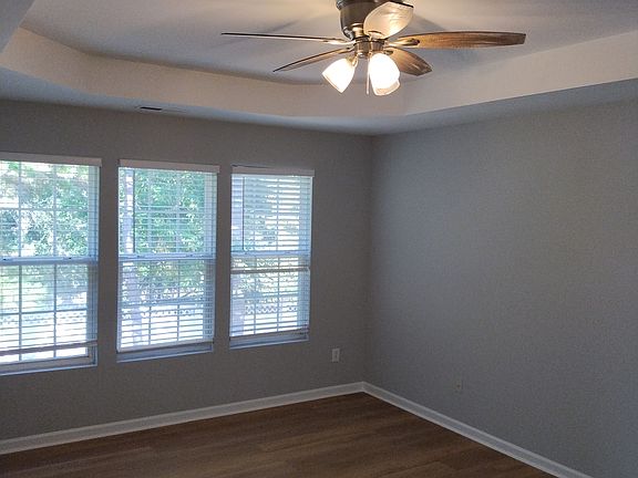 5th image of 1519 Michelle Dr