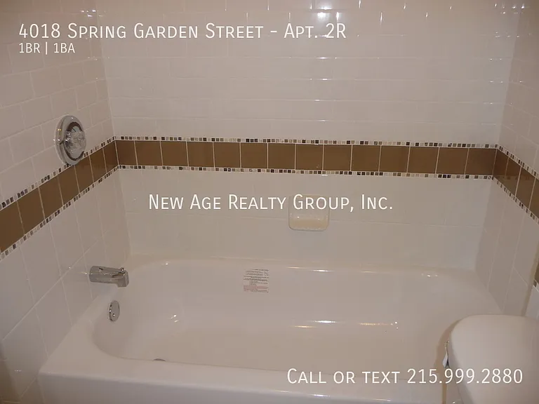 4018 Spring Garden St #2R — Photo 6