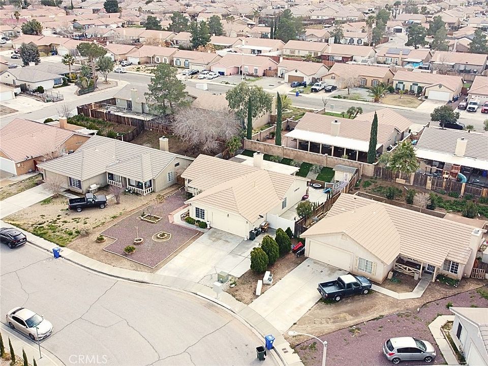10649 Prairie St, Adelanto, CA 92301 Zillow