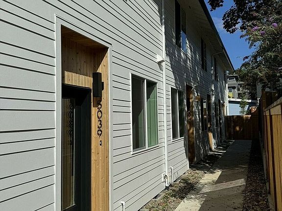 2nd image of 5037-5047 SE Mill St #5037