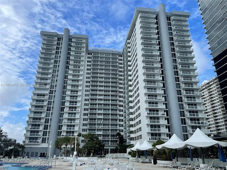 2030 S Ocean Dr #805 — Photo 38
