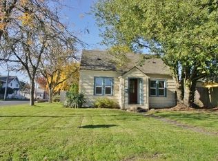 1405 NE Logan St, McMinnville, OR