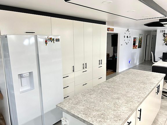 5th image of 111 Alamanda Lane