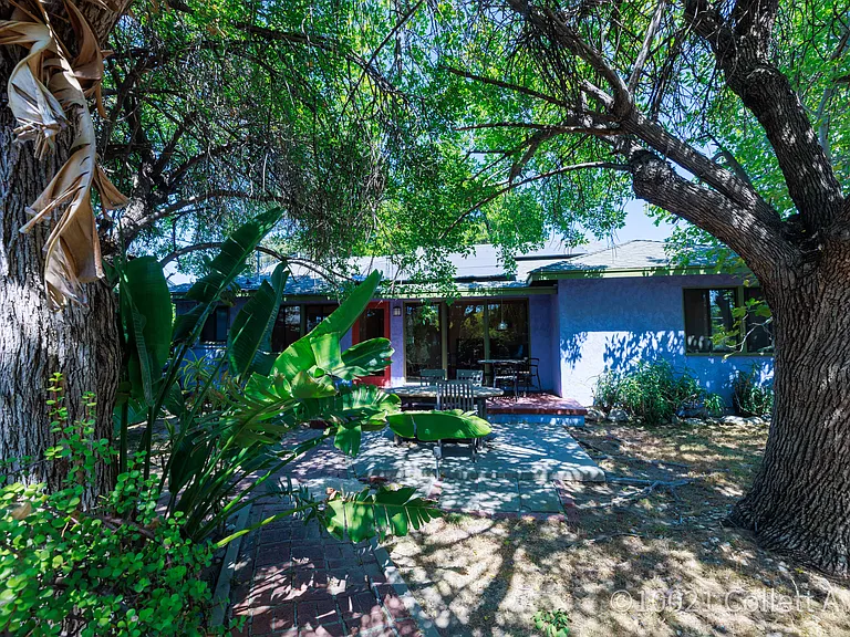10021 Collett Ave — Photo 28