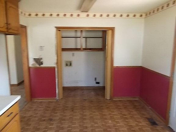 5th image of 5081 Coburg Ln