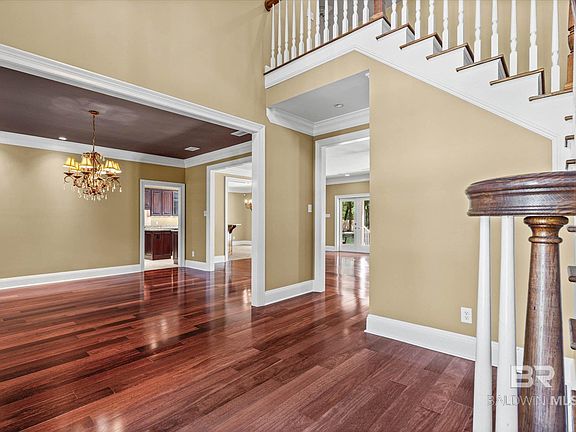 4th image of 5691 Riverview Oaks Dr