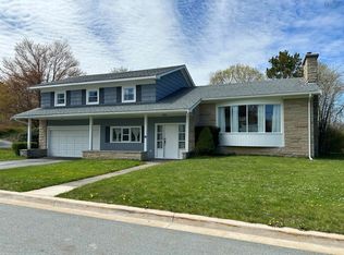 42 William St, Liverpool, NS B0T 1K0